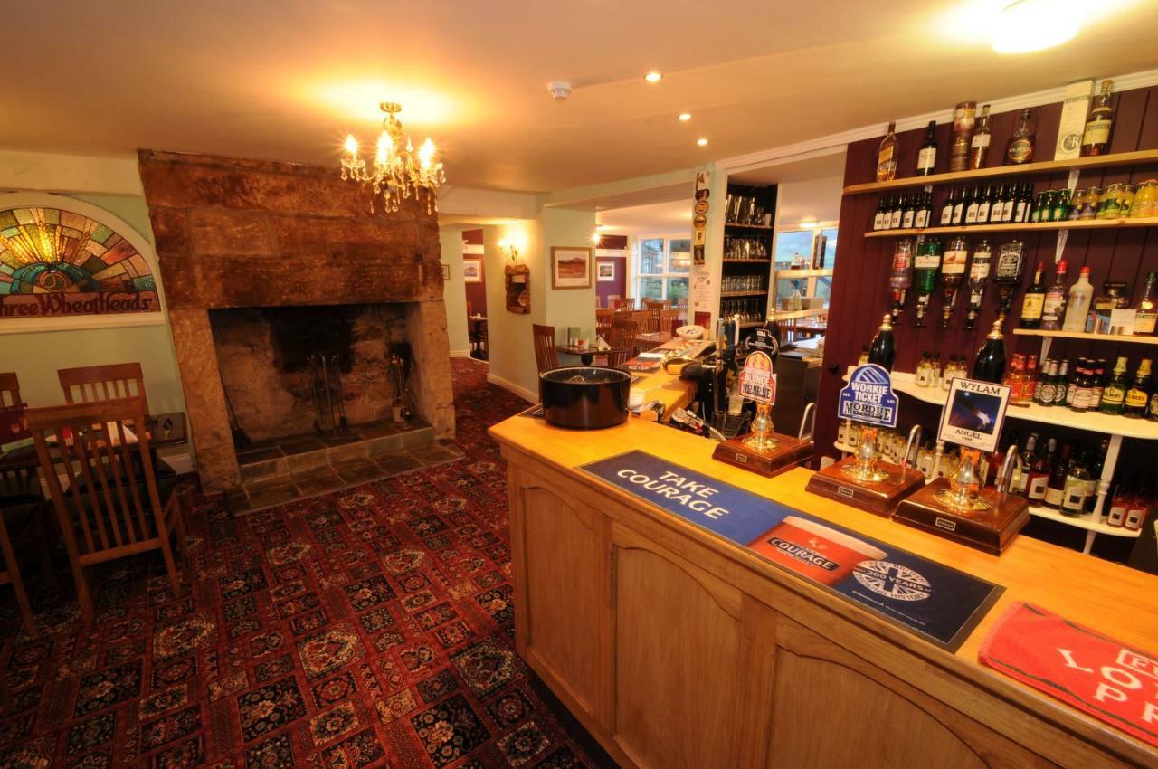 Three Wheat Heads Hotel Thropton Bagian luar foto