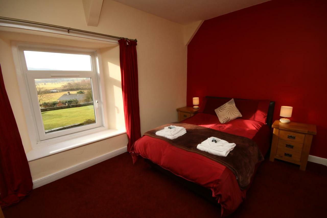 Three Wheat Heads Hotel Thropton Bagian luar foto