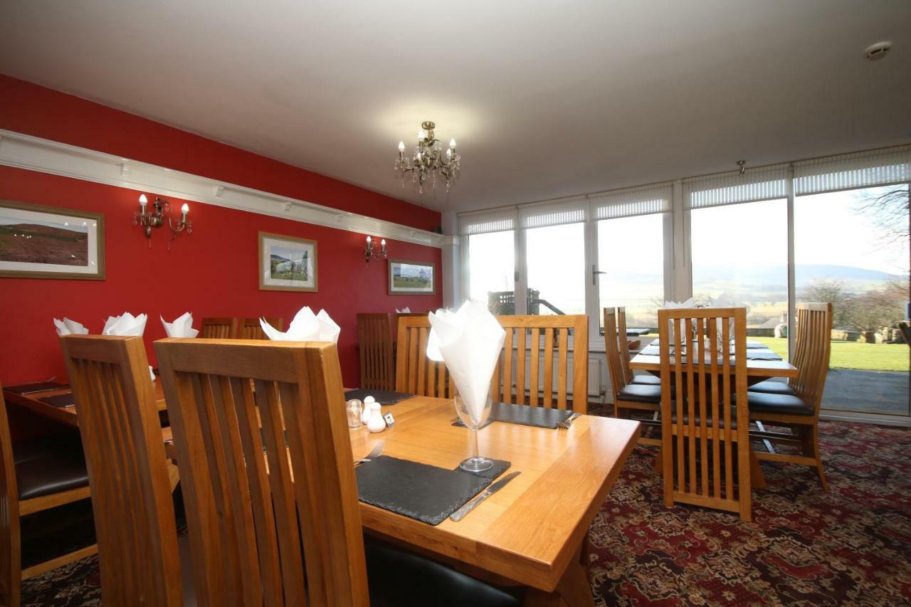 Three Wheat Heads Hotel Thropton Bagian luar foto